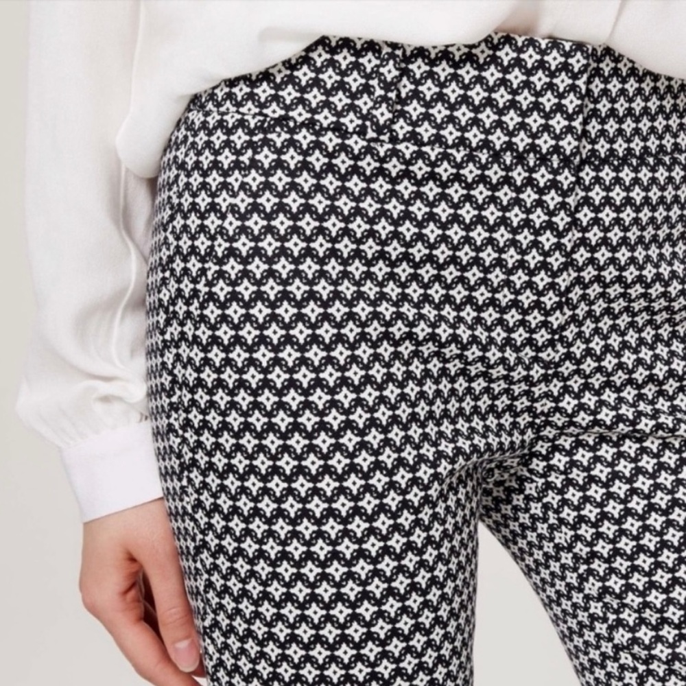 LOFT by Ann Taylor Marissa Skinny Black & White Geo Print Ankle Pants, Size 16 - Picture 2 of 12